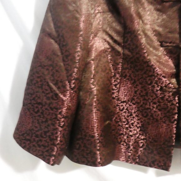 Elegant Brocade Jacket - Picture 6 of 15